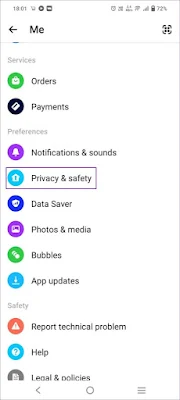 الخطوة 2: اضغط على أيقونة الترس لفتح الإعدادات > انتقل إلى الخصوصية والأمان > الحسابات المقيدة .